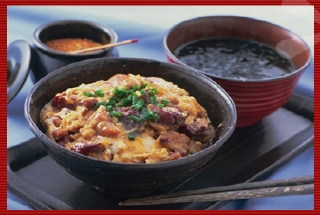 焼き鳥丼と梅磯汁